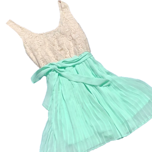 Fun & Flirty Jr. Sleeveless Dress Sz S